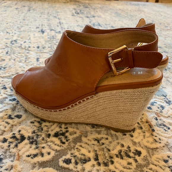 report wedge sandals